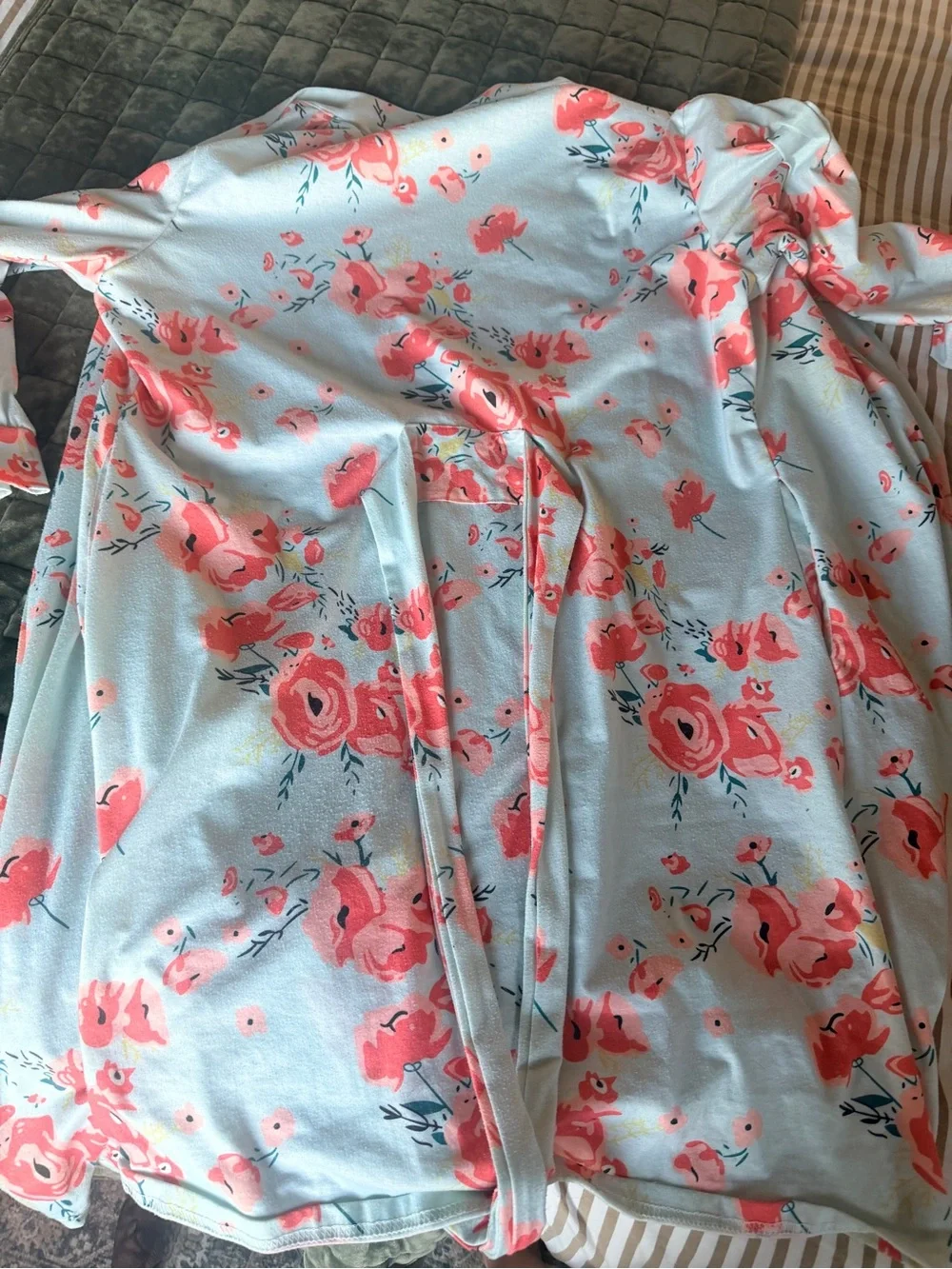 Floral Robe - Light Blue with Pink Roses